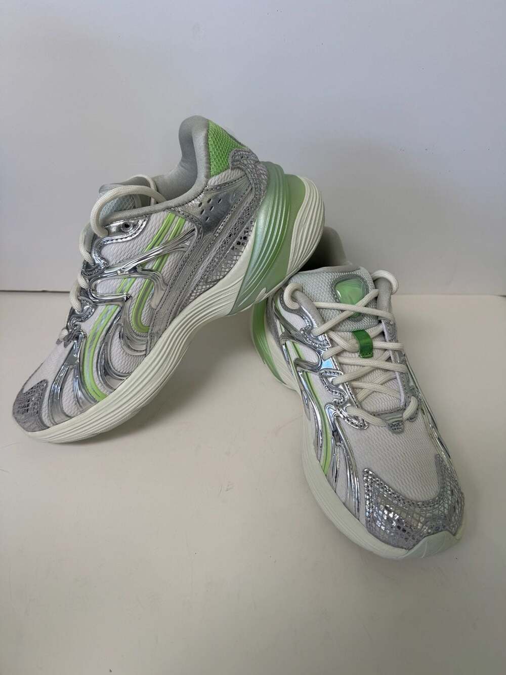 Puma Women's Inverse 'Light Beam' Sneakers Warm White/Spring Fern